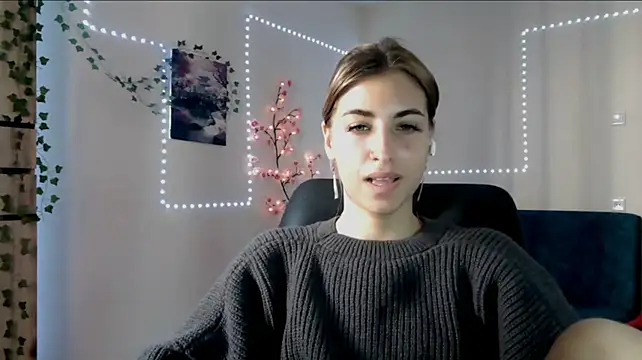 Chat +18 de Rossy_Vega ao vivo
