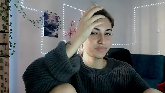 Rossy_Vega Adlı Modelin Canlı XXX Sohbeti