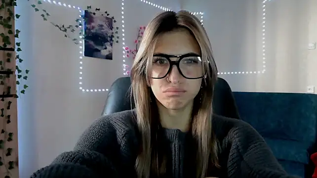 Chat +18 de Rossy_Vega ao vivo