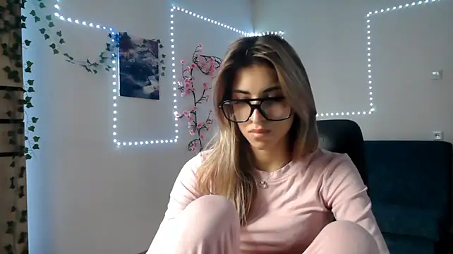 Rossy_Vega Chat XXX in diretta