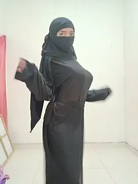 aisha-faraah webcam show