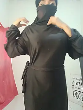 aisha-faraah Webcam Show