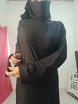 aisha-faraah Adlı Modelin Web Kamerası Şovu