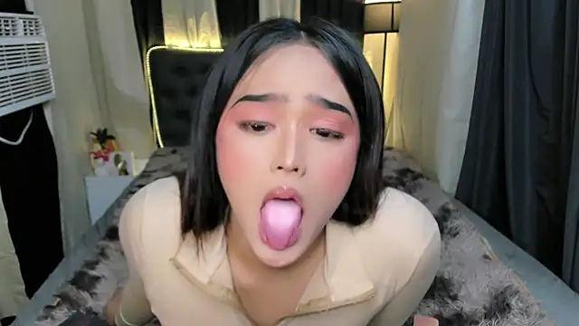 Show modela Lian_lustSX na web-kameri