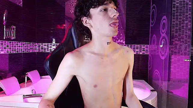 Julisexxy_xl Show in webcam