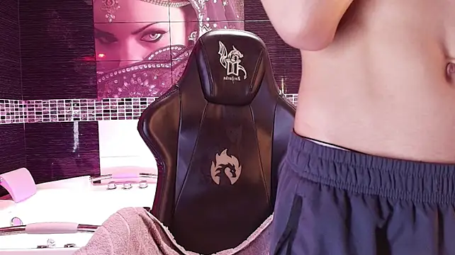 Julisexxy_xl Show in webcam