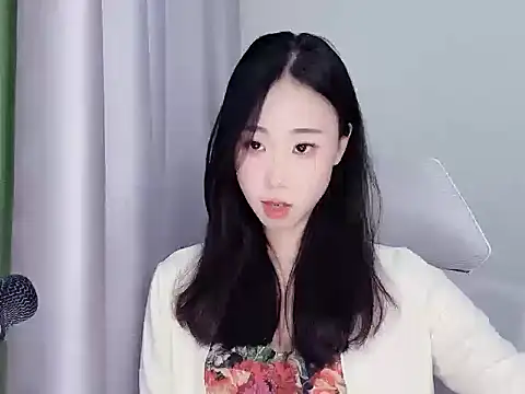 diudiu622 在線直播表演