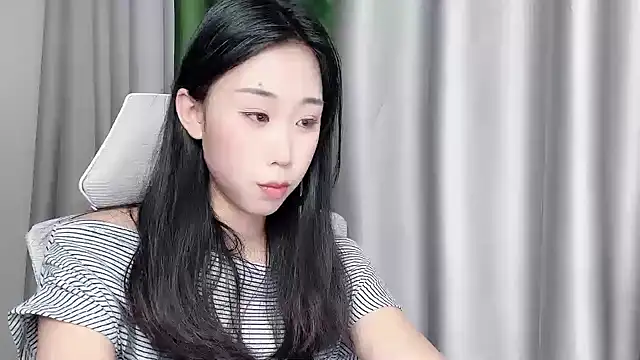 צ'אט XXX בשידור חי של diudiu622