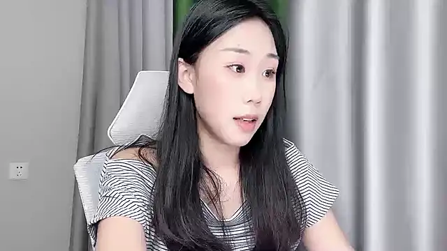 diudiu622 XXX чат на живо