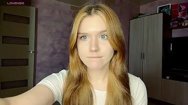 DoraDolce Chat XXX live
