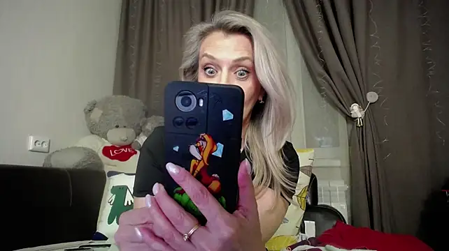 Alessandra92 Chat XXX in diretta