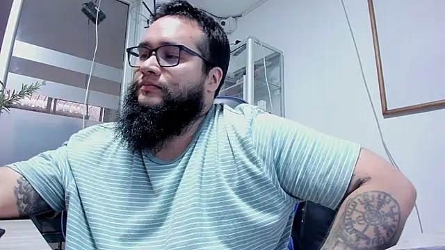 VINCEDMAGLIOO Webcamshow