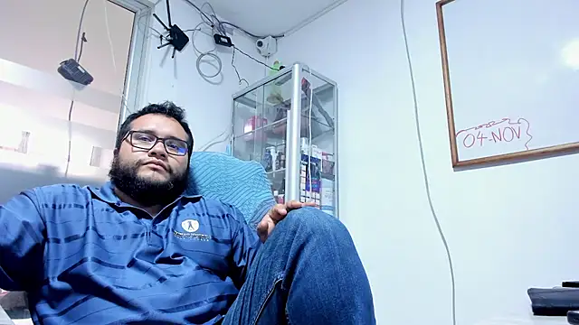 VINCEDMAGLIOO Pertunjukan Webcam