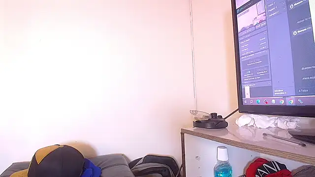 Ehkay_ Webcam show