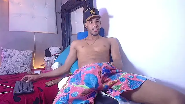 Ehkay_ Webcam show