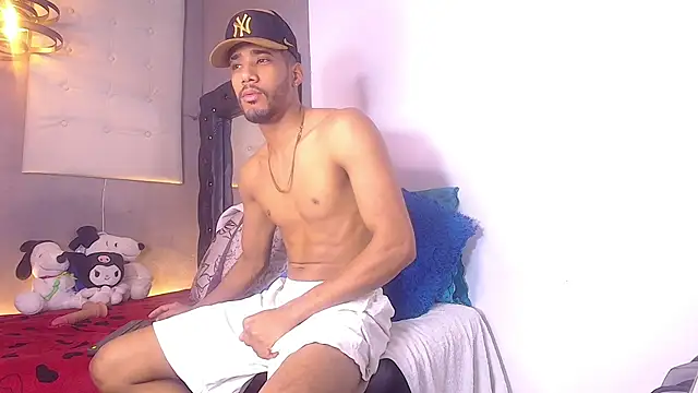 Ehkay_ Webcam show