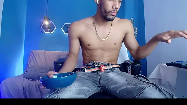 Ehkay_ Show Webcam