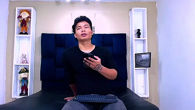 Show Webcam de GoldenBoy_23
