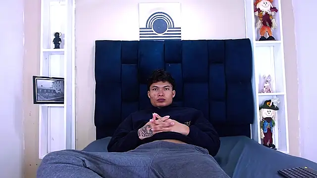 Show de webcam de GoldenBoy_23