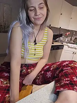 ScarletsWeb Шоу с уебкамера