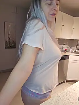 ScarletsWeb webkamerás műsora