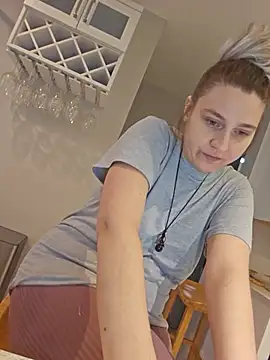 ScarletsWeb Pertunjukan Webcam