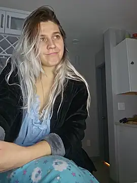 عرض كام ScarletsWeb