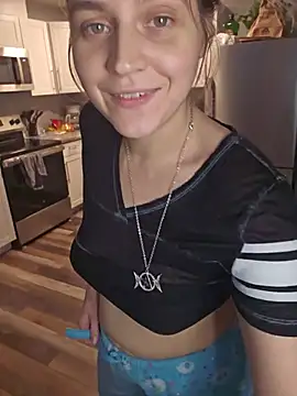ScarletsWeb Webcam show