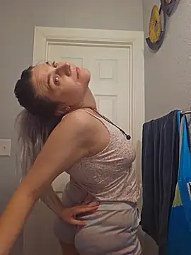 ScarletsWeb's Live XXX Chat