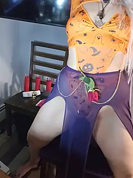 ScarletsWeb's Webcam Show