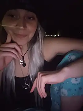ScarletsWeb Webcam show