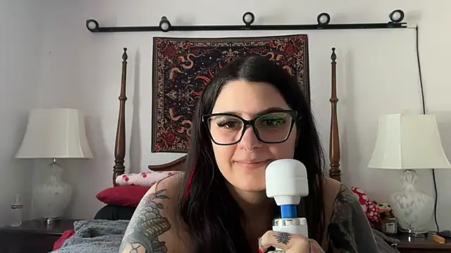 inked_siren webkamerás műsora