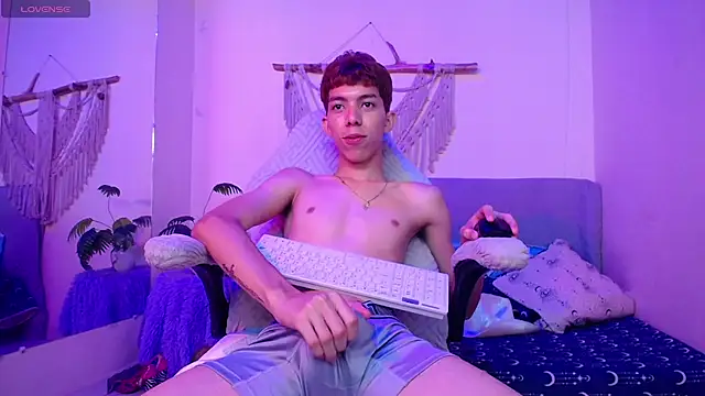 nico_nikc Pertunjukan Webcam