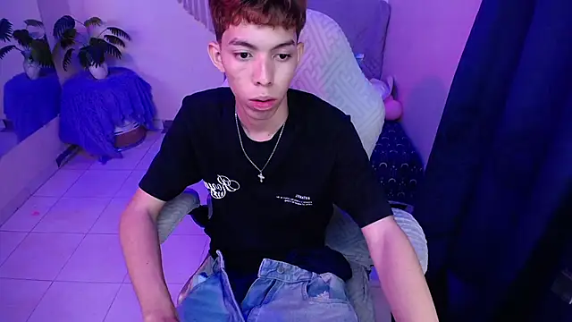 nico_nikc – webcam-show