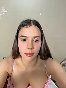SofiaEstrellaのライブXXXチャット