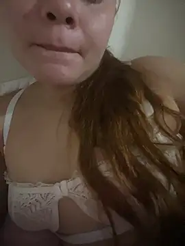 Show de larissavazz na webcam