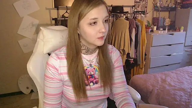 Taissa_Harmon Obrolan Langsung XXX