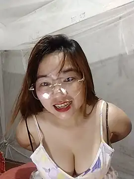 Dan-chi 网络视讯表演