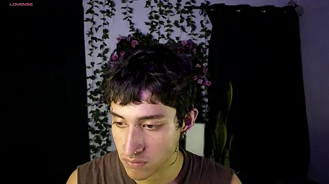 troyskarz – webcam-show