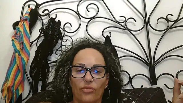 Ravenblack666's Live XXX Chat