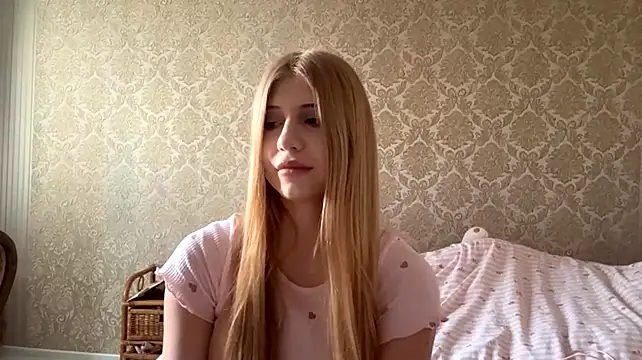 JuleGalarita XXX чат на живо