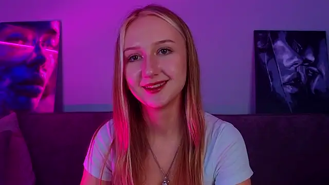TinaPage's Webcam Show