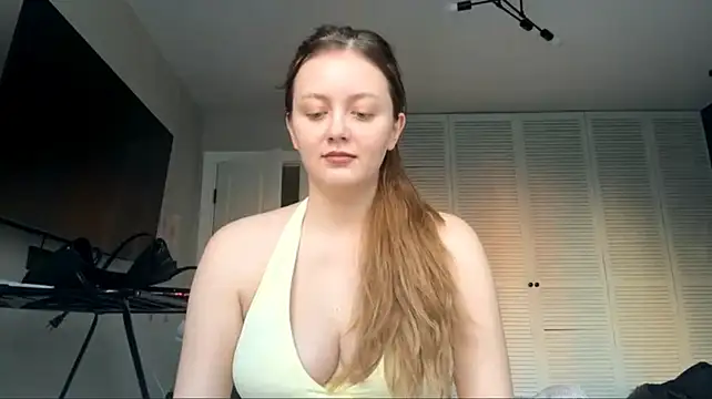 Show webcam de AttiringHallmark
