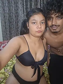 Hot-Priya_babes webkamerás műsora