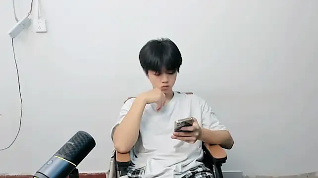 Pertunjukan Kamera Web Uu_g