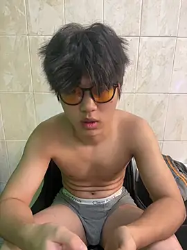Uu_g Show in webcam