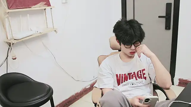 Uu_g 在線直播表演