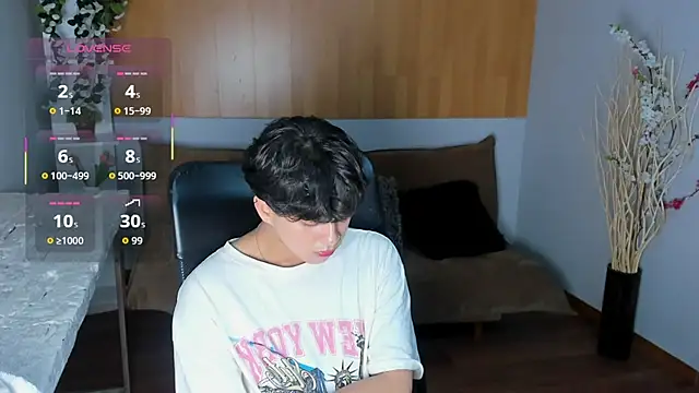 Danny_George Show in webcam