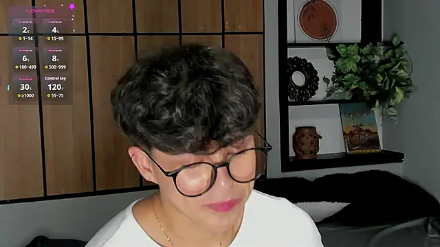 Živý XXX chat Danny_George