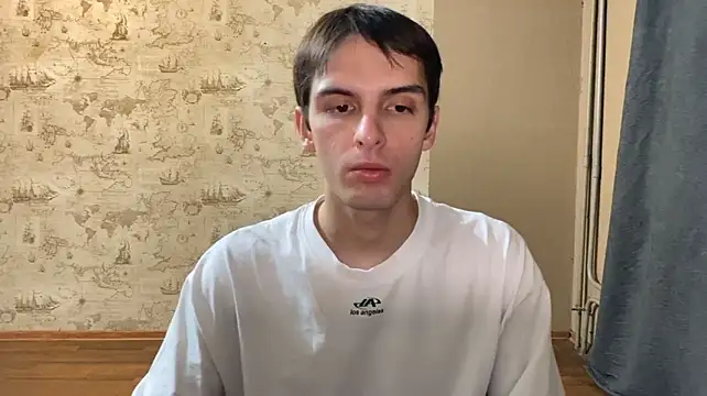Show modela joshnovaqw na web-kameri